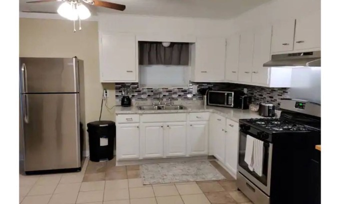 Lakeview  Jefferson County Maison | Refinery within 5 miles