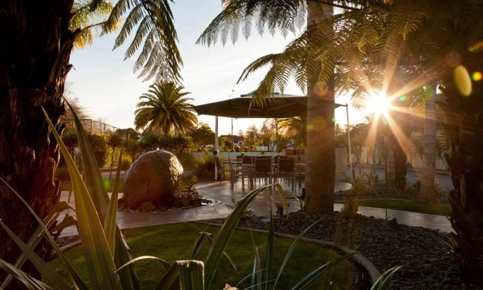 Fenton Street Hôtel | Regal Palms Resort