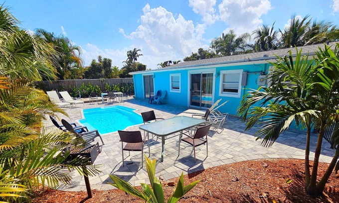 Palm Beach Gardens Maison | Regal Private Suite, Heated Pool Kayak 5min2 Juno Beach & Baseball Stadiums