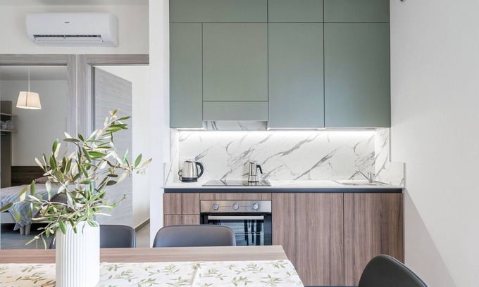 Lazise Appartement | Regarda - Modern and spacious apartment Caesar with pool