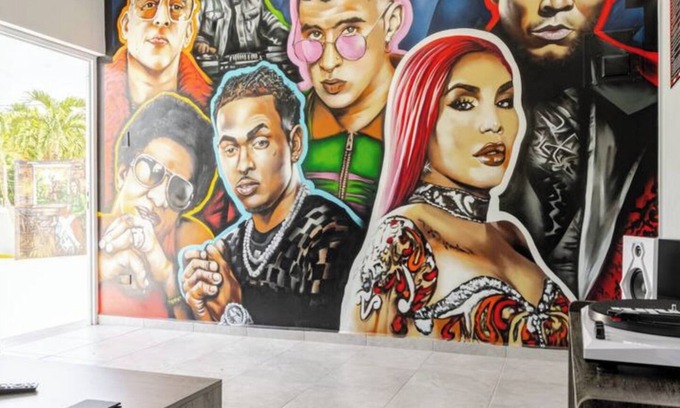 Borinquen Appartement | Reggaeton Vibes! Puerto Rico's Legend Suite, Just 4 mins from Crash Boat Beach