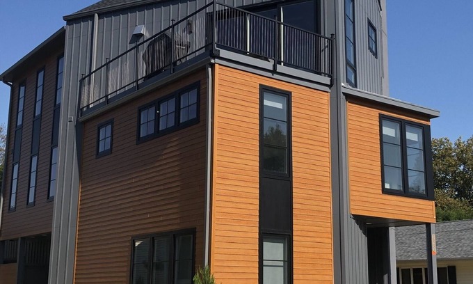 Dodds Addition Maison | Rehoboth Beach Modern New Build with Elevator