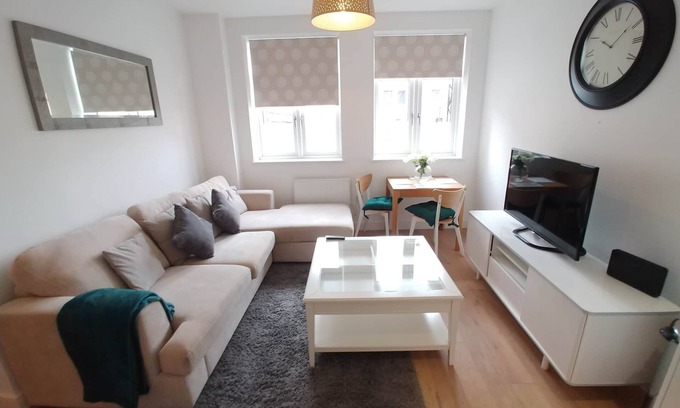 Reigate Appartement | Reigate Park View Apartment A
