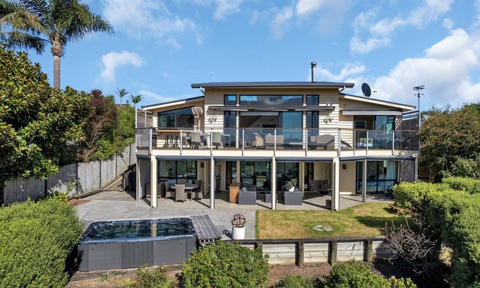 Kerikeri Maison | Reinga Retreat - Kerikeri Holiday Home