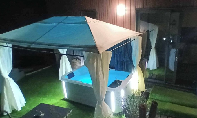 Wintzenheim-Kochersberg Maison | Relax at the bottom of the garden, near Strasbourg. Pets are welcome