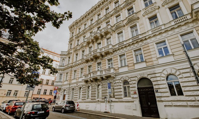 Prague 2 Appartement | Relax and dream in blue apt, 3mins to Wenceslas sq., BLUE