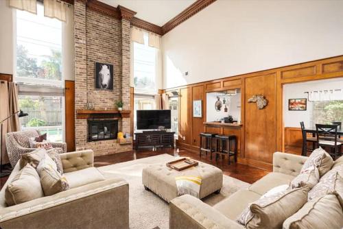 Houston Maison | Relax and Refresh Private Pool!