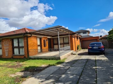 Clayton South Maison | Relax and spacious Clarinda House