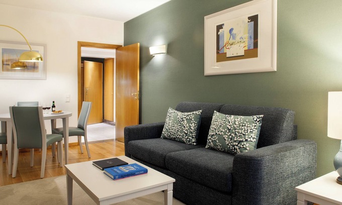 Santo Antonio Hôtel | Relax at Altis Suites! 3 Spacious Units, Kitchenettes Included, Pets Allowed!