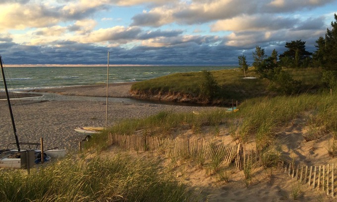 Shorewood-Tower Hills-Harbert Cottage | Relax at our Cozy Casual Cottage in quiet private beach front community