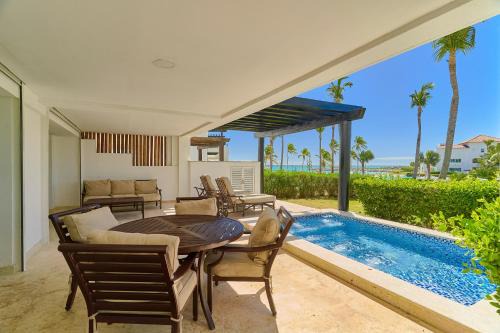Cap Cana Marina Appartement | Relax Beach Condo W- Private Pool And Beach!