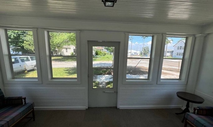 Beachwood-Bluffton Maison | Relax in Bluffton Family Lake View Retreat 4BR 2BA