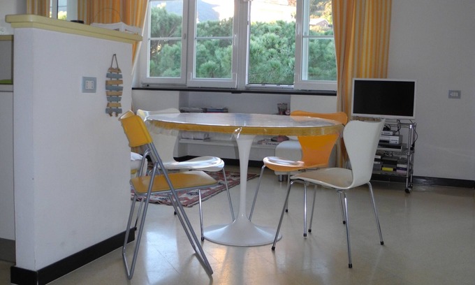 Moneglia Appartement | CONCEPTION ET BEAUCOUP DE LUMIERE PRES DE LA MER