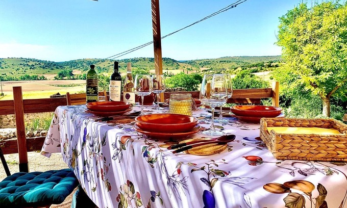 Alcuneza Cottage | Relax&+ Tranquilidad, estrellas, campo..Sigüenza ciudad artística medieval