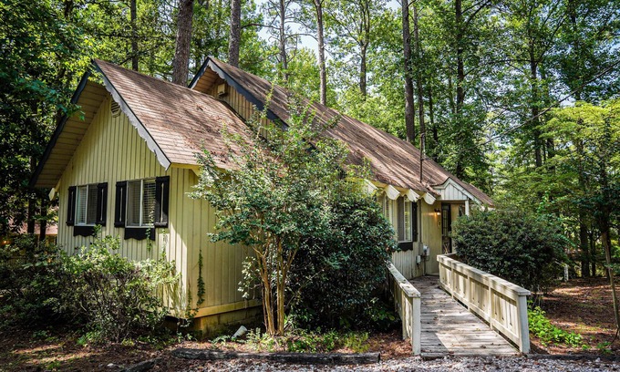 Pine Mountain Chalet De Ski | Pine Mountain Club Chalets - Trois chambres au bord du lac # 73 - Animaux acceptés