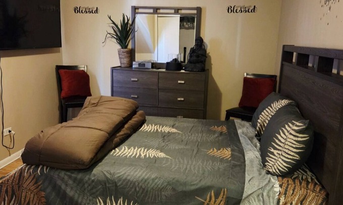 West Pullman Appartement | Relax & Unwind in This Comfortable 3BR Unitn