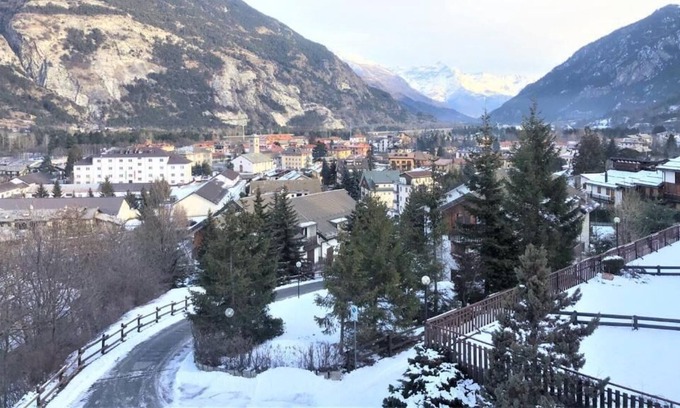 Oulx Appartement | Relaxation and breathtaking views in the heart of the Alps