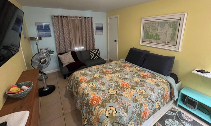 Lake Worth Appartement | Relaxing 1-bedroom studio in Lake Worth Beach with WiFi and free parking