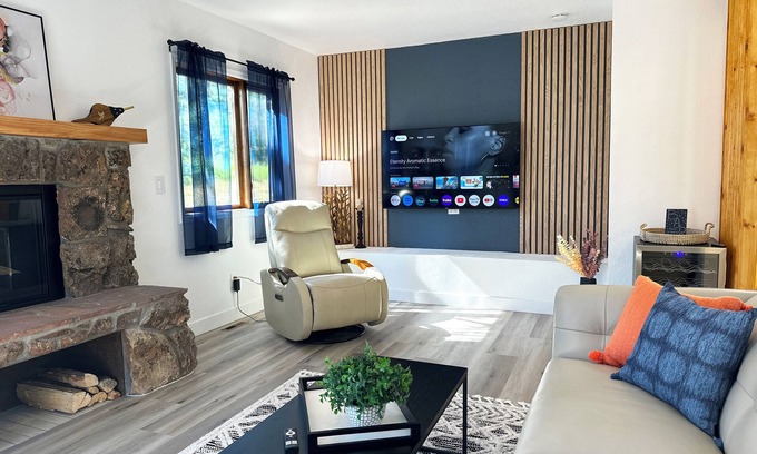 The Pinery Appartement | Relaxing 2-bedroom cozy suite in the lovely Pinery, Parker