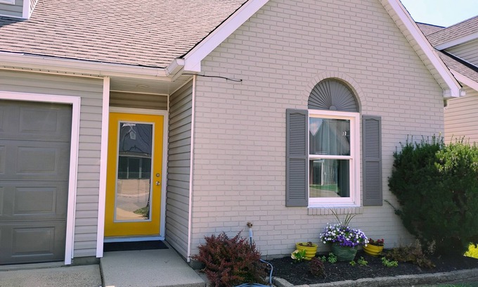 Newburgh Maison | Relaxing 3-Bedroom House with Large Backyard close to Downtown Newburgh