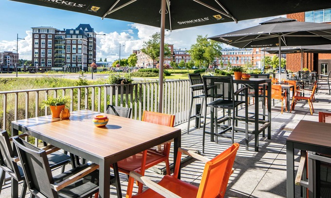 Municipality of Helmond Hôtel | Relaxing Accommodation in Helmond with Onsite Dining and Playground Facilities