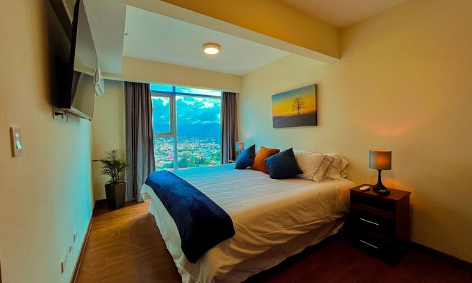 Catedral Appartement | Relaxing Apartment in Latitud Yoses 21st floor AC/ WIFI