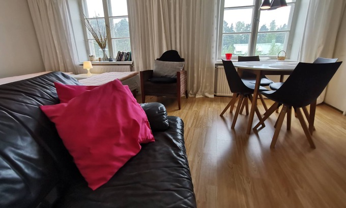 Karhula Appartement | Relaxing Beatiful Studio - Sauna Bath Facility