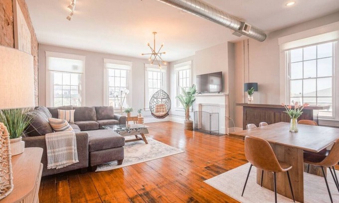 Mount Auburn Copropriété | Relaxing, Boho Chic 2B 2Bath Downtown City View Condo
