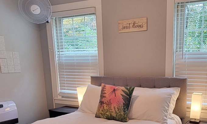 Kittery Maison | Relaxing & Clean - Maine Seacoast
