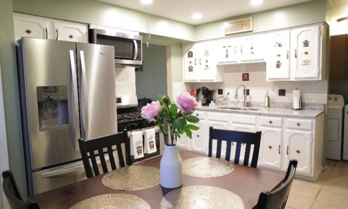 Saint Marys Allen County Maison | Relaxing Cozy home Bedrooms available or open to renting entire place