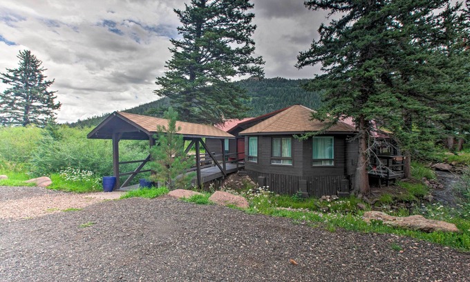 Cuchara Maison | Relaxing Cuchara Retreat on Cucharas River w/ View