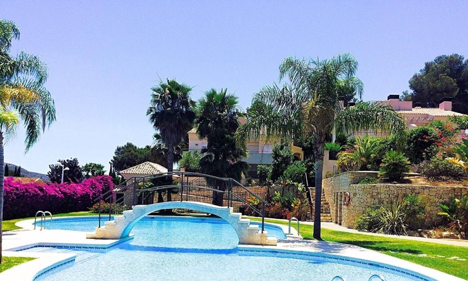 El Tesoro Villa | Détente, famille - sympathique villa de 4 chambres entouré de magnifiques jardins.