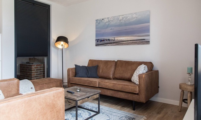 Dornum Appartement | "Relaxing family vacation at Gulfhof Dreybült: nature, comfort and fun!"