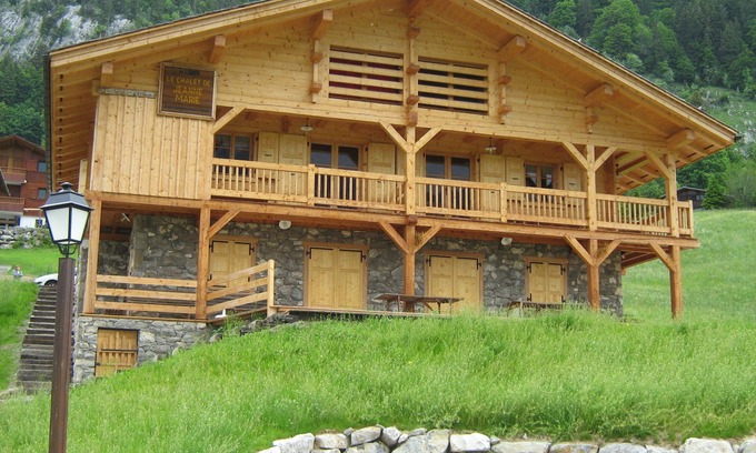 Le Grand-Bornand Appartement | Location Détente Dans Un Chalet De Tradition