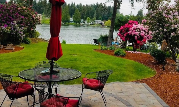 Federal Way Maison | Magnifique appartement moderne au bord du lac