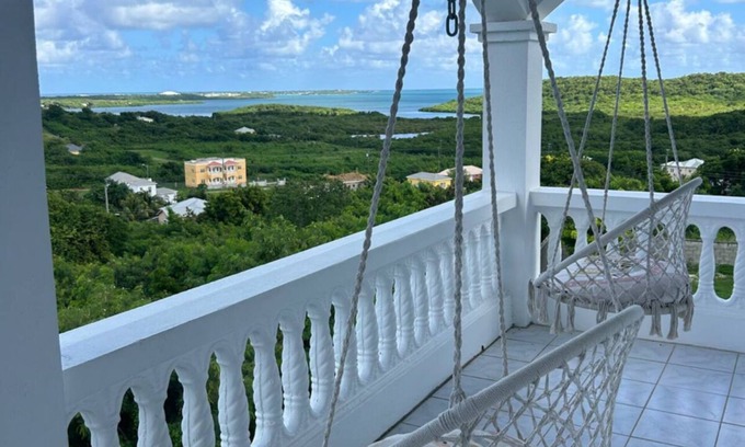 Fitches Creek Maison | Relaxing,modern& exclusive oceanview Villa. 3BR+2BA.Sleeps 6.Close to everything