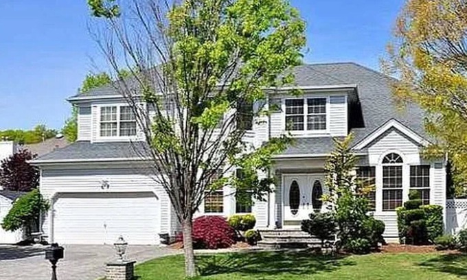 Old Bethpage Maison | Relaxing Perfect Weekend Getaway or Stay Longer, Feel at Home very Spacious