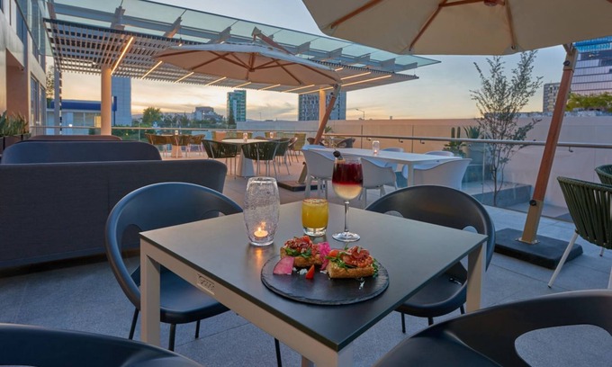 Providencia Hôtel | Relaxing Room in Guadalajara – Perfect Central Base to Explore the City
