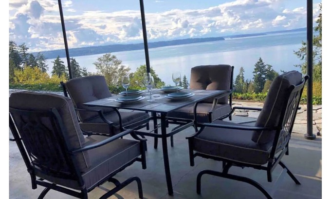Three Tree Point Appartement | Relaxing View of Puget Sound and the Olympic Mountains (1 Bedroom)