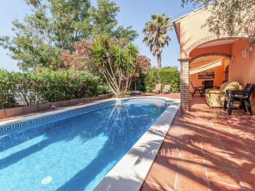 Sant Pere Pescador Maison | Relaxing Villa Steps from Beach