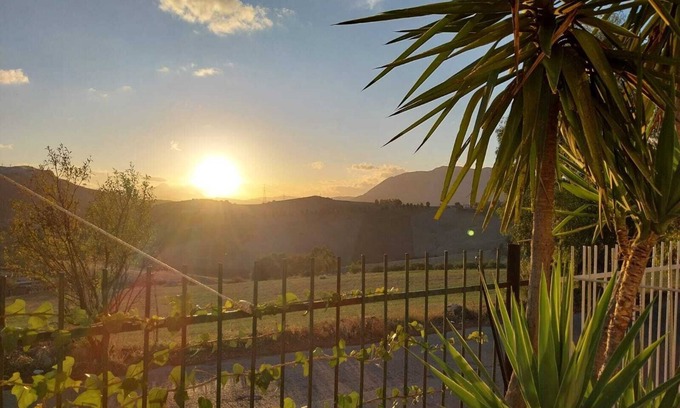 Caccamo Villa | Villa entourée de verdure avec piscine à Caccamo entre Palerme et Cefalu'