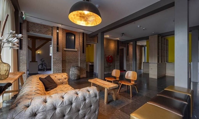 Coevorden Hôtel | Relish Modern Comforts in Historic Grain Warehouse Near Plopsa Indoor