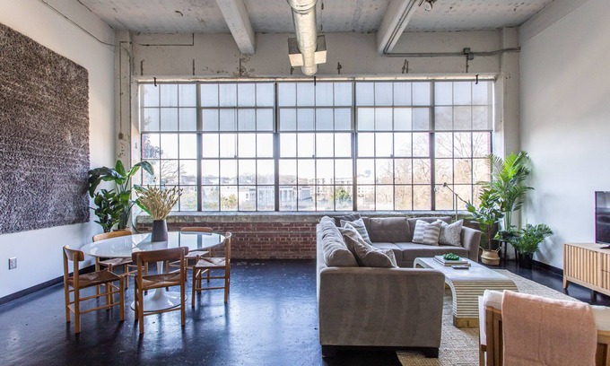 Poncey-Highland Appartement | Remodeled Loft Next to Ponce City Market (on Beltline)