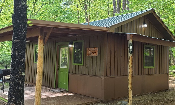 Board Camp Cabine | Remote Cabin on Sugar Creek Near Wolf Pen Gap-Ouachita National Forest