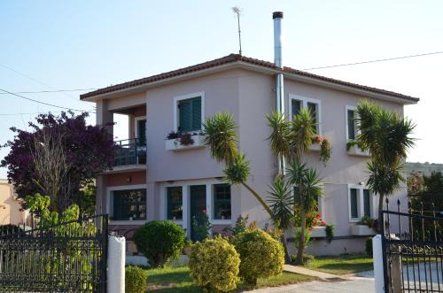 Araxos Maison | Rena's House