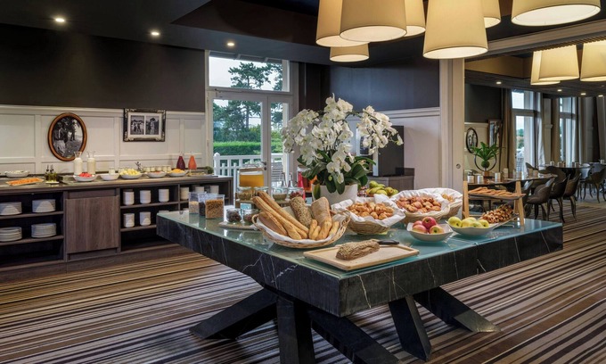 Rueil-Malmaison Hôtel | Renaissance Paris Hippodrome De St. Cloud Hotel