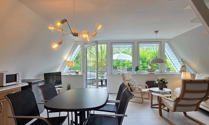 Markgrafenheide Maison | Renovated Finnish hut directly on the dune, approx. 80 m to the Baltic Sea
