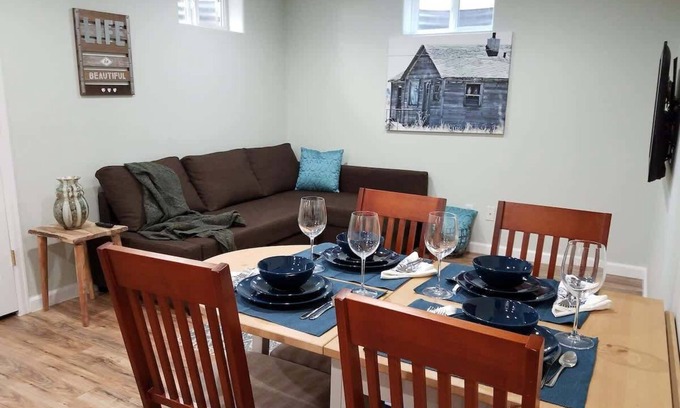 Sixth Ave West Appartement | Renovated 2BR flat near Red Rock/Rocky Mt/DT-15min
