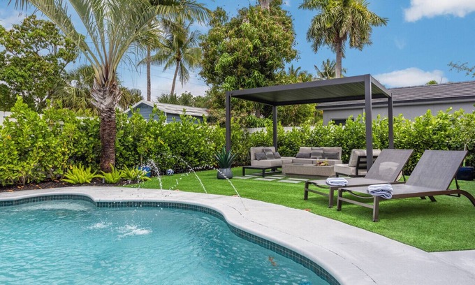 Tarpon River Maison | Renovated 3BR/2BA Luxury Home w/ Gym & Heated Pool