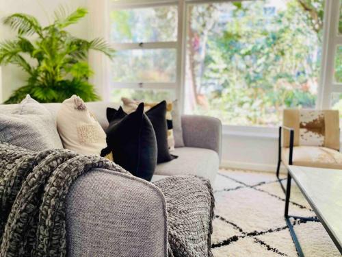 Roseville Maison | Renovated charming & cozy house (Walk to Station)